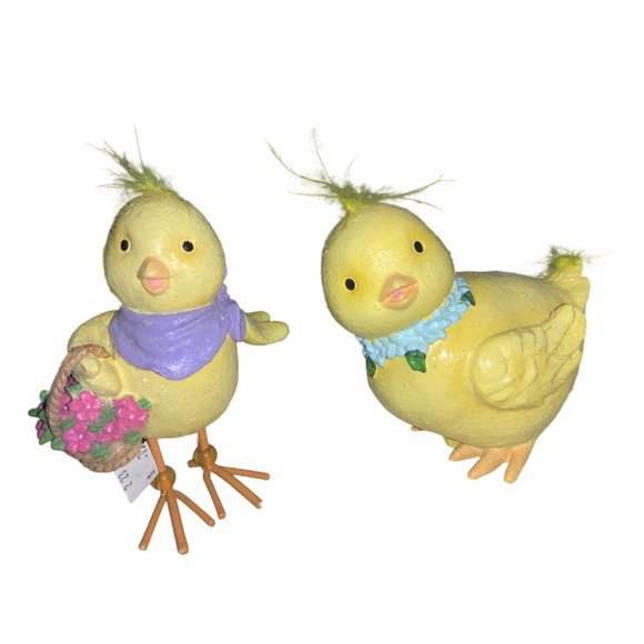 Easter Yellow Chicken Figures - Picture 1 of 13